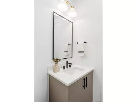Bath - 330 Elm St, Denver, CO 80220 photo 3 of 13