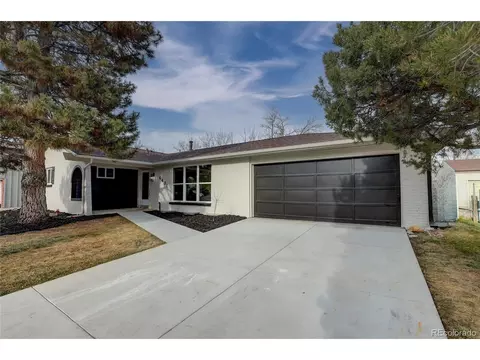 6431 W Elmhurst Ave, Littleton, CO 80128