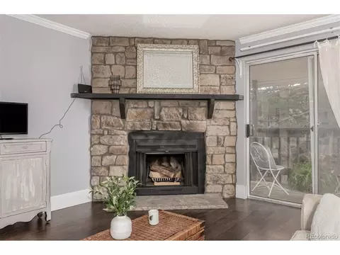 1863 S Pitkin Cir #B, Aurora, CO 80017