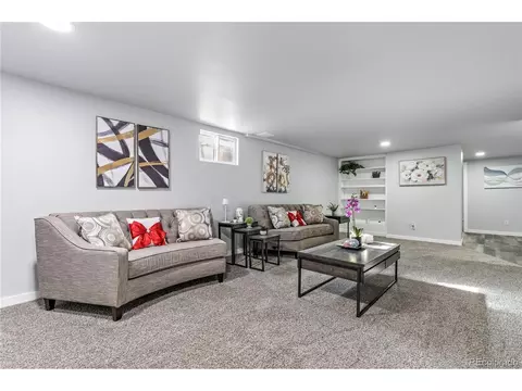 Undisclosed, Centennial, CO 80121 photo 27