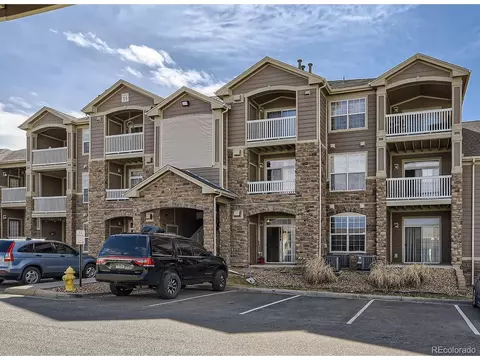 7440 S Blackhawk St #11104, Englewood, CO 80112