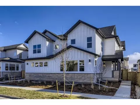 9761 E 62nd Dr, Denver, CO 80238 photo 1