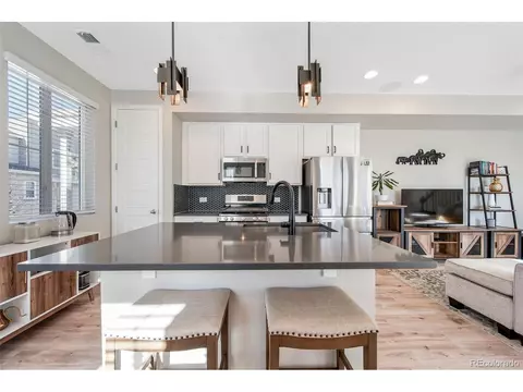 23581 E 5th Dr, Aurora, CO 80018 photo 9