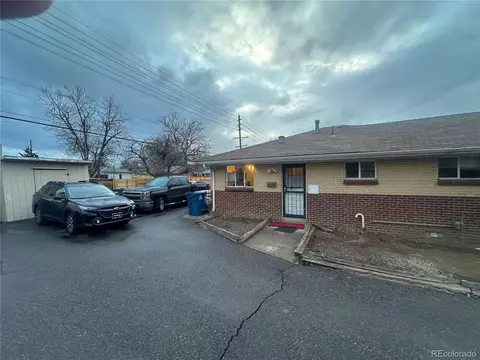 13100 E 13th Pl, Aurora, CO 80011 photo 2