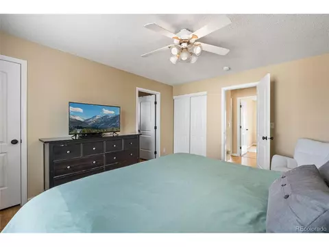 19045 E Ithaca Pl, Aurora, CO 80013 photo 16