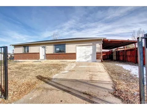 5522 Xanadu St, Denver, CO 80239