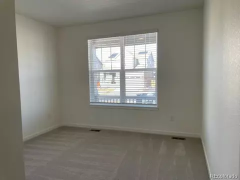 24536 E Ohio Dr, Aurora, CO 80018 photo 2