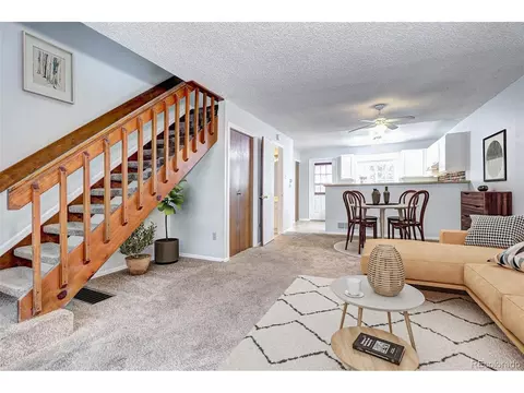 1233 S Flower Cir #B, Lakewood, CO 80232