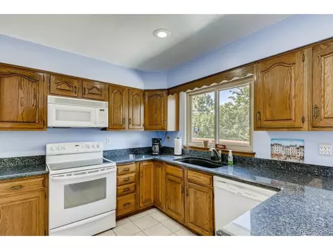 19597 E Floyd Ave, Aurora, CO 80013 photo 8