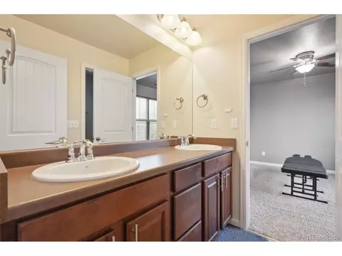 2015 E 167th Ln, Thornton, CO 80602 photo 9