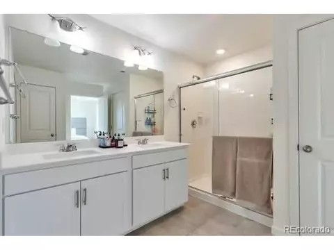 Bath - 8562 E 133rd Dr, Thornton, CO 80602 photo 2 of 3