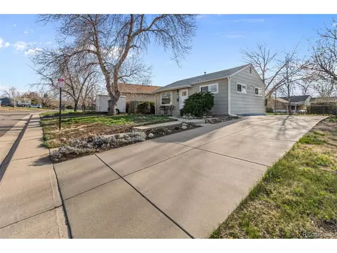 1559 S Quieto Ct, Denver, CO 80223