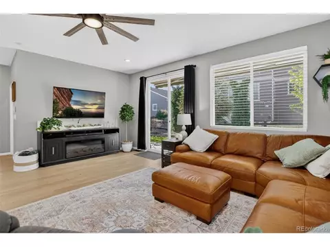 Living - 23952 E Minnow Cir, Aurora, CO 80016 photo 3 of 3