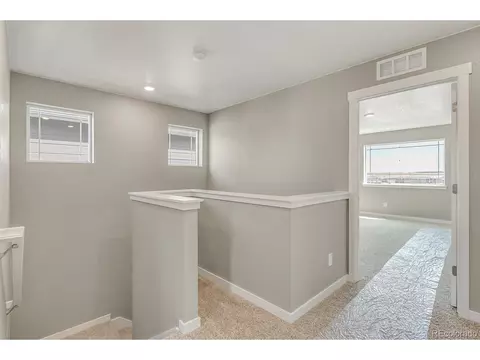 21822 E 8th Ave, Aurora, CO 80018 photo 15
