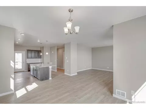 21822 E 8th Ave, Aurora, CO 80018 photo 10