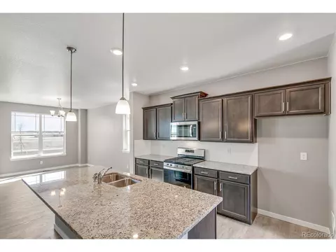 21822 E 8th Ave, Aurora, CO 80018 photo 3