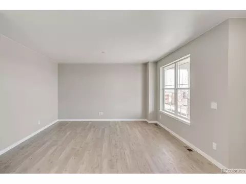 21822 E 8th Ave, Aurora, CO 80018 photo 12