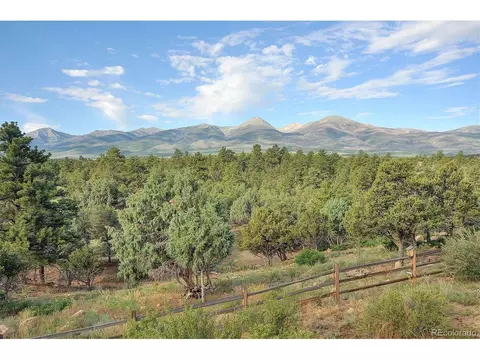 11 York Trl, Cotopaxi, CO 81223