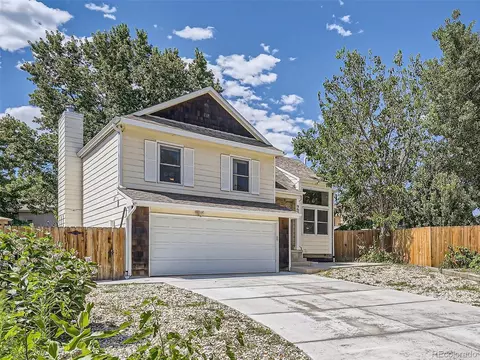 9687 W 70th Pl, Arvada, CO 80004