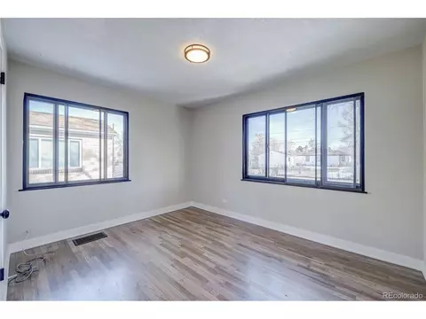 2643 N Jackson St, Denver, CO 80205 photo 12