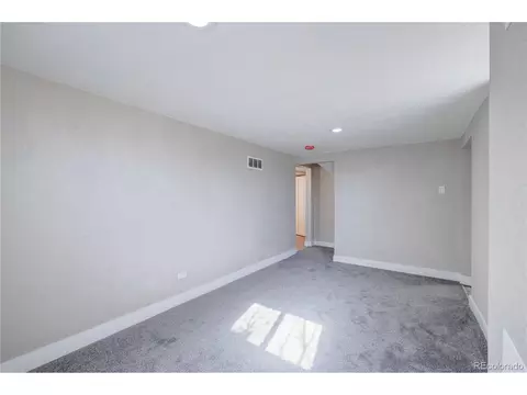 2643 N Jackson St, Denver, CO 80205 photo 22