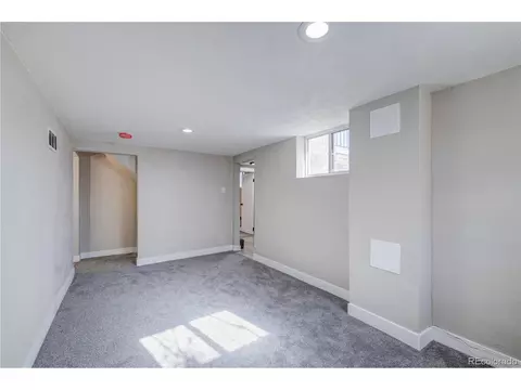 2643 N Jackson St, Denver, CO 80205 photo 23