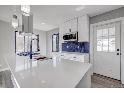 2643 N Jackson St, Denver, CO 80205 photo 8