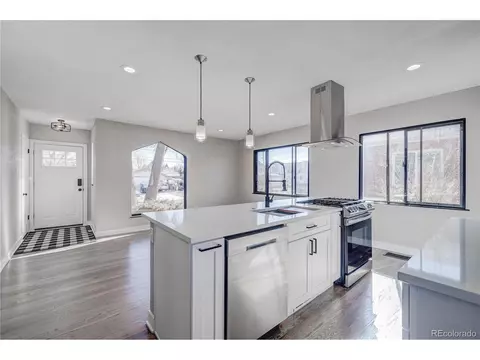2643 N Jackson St, Denver, CO 80205 photo 9
