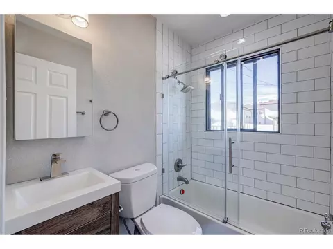 2643 N Jackson St, Denver, CO 80205 photo 15