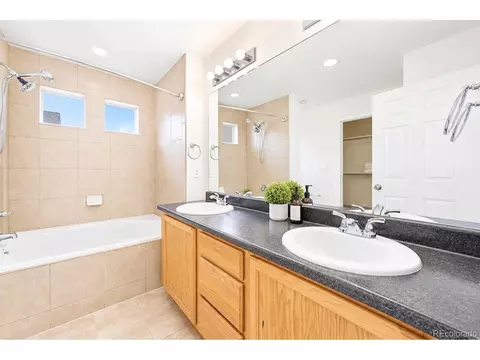 17879 E 44th Ave, Denver, CO 80249 photo 15
