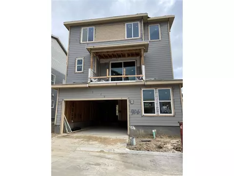 906 Farrier Ln, Lafayette, CO 80026