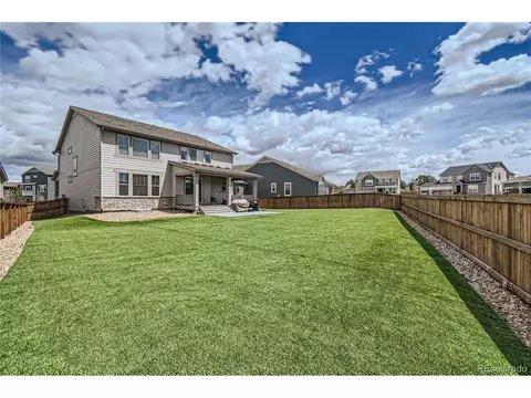 1040 Ninebark Ln, Elizabeth, CO 80107