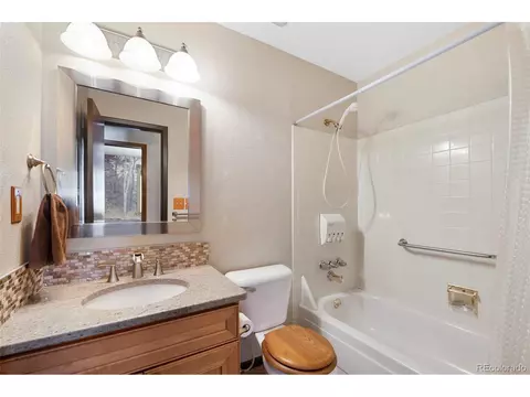 16380 E Bates Dr, Aurora, CO 80013 photo 15