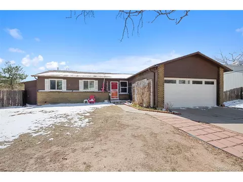 16380 E Bates Dr, Aurora, CO 80013 photo 1