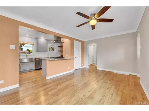 7501 E 21st Ave, Denver, CO 80207 photo 8