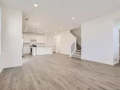 650 Kiowa Ave, Bennett, CO 80102 photo 6