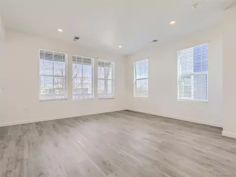 650 Kiowa Ave, Bennett, CO 80102 photo 8