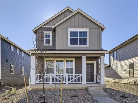 650 Kiowa Ave, Bennett, CO 80102