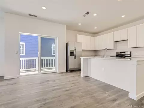 650 Kiowa Ave, Bennett, CO 80102 photo 9