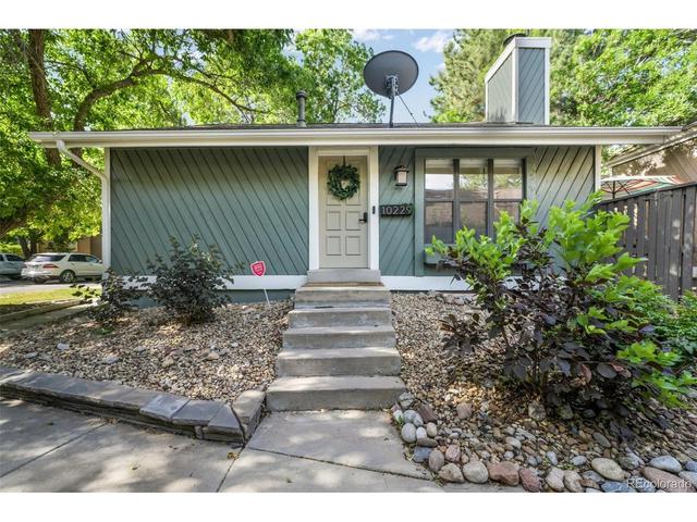 10229 E Peakview Ave, Englewood, CO 80111