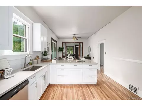 1717 E 29th Ave, Denver, CO 80205 photo 16