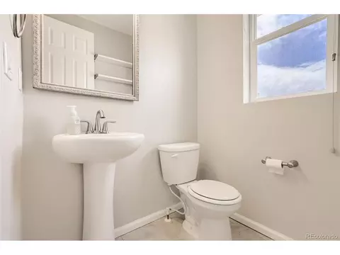 23557 E 5th Pl, Aurora, CO 80018 photo 11