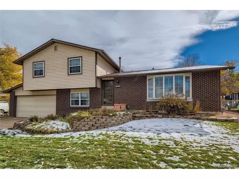 7218 W Frost Dr, Littleton, CO 80128