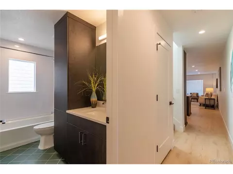 1561 Uinta St, Denver, CO 80220 photo 4