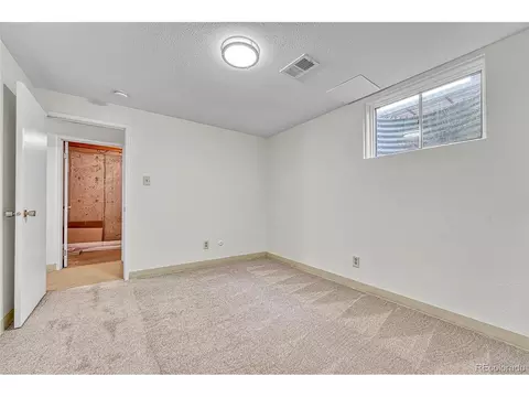 Bedroom - 9276 E Nassau Ave, Denver, CO 80237 photo 2 of 13