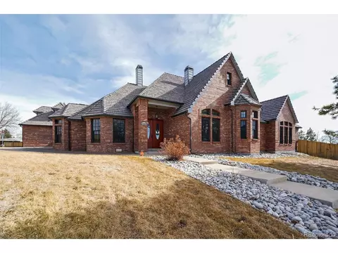 9960 Croke Dr, Northglenn, CO 80260