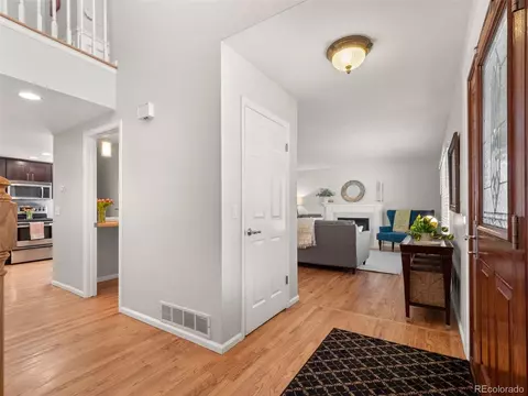 6014 Euclid Ave, Centennial, CO 80111 photo 5
