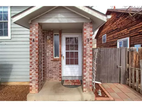 18971 E 16th Ave, Aurora, CO 80011 photo 3