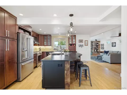 4655 S Pearl St, Englewood, CO 80113