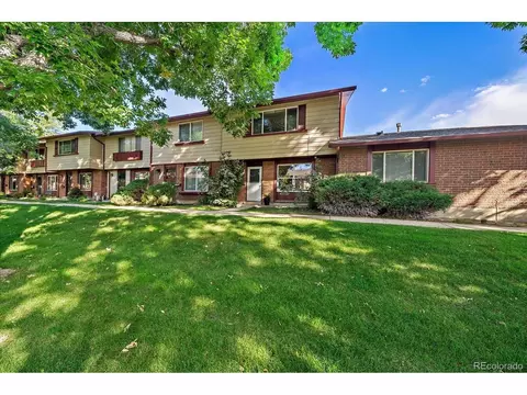 441 S Balsam St, Lakewood, CO 80226